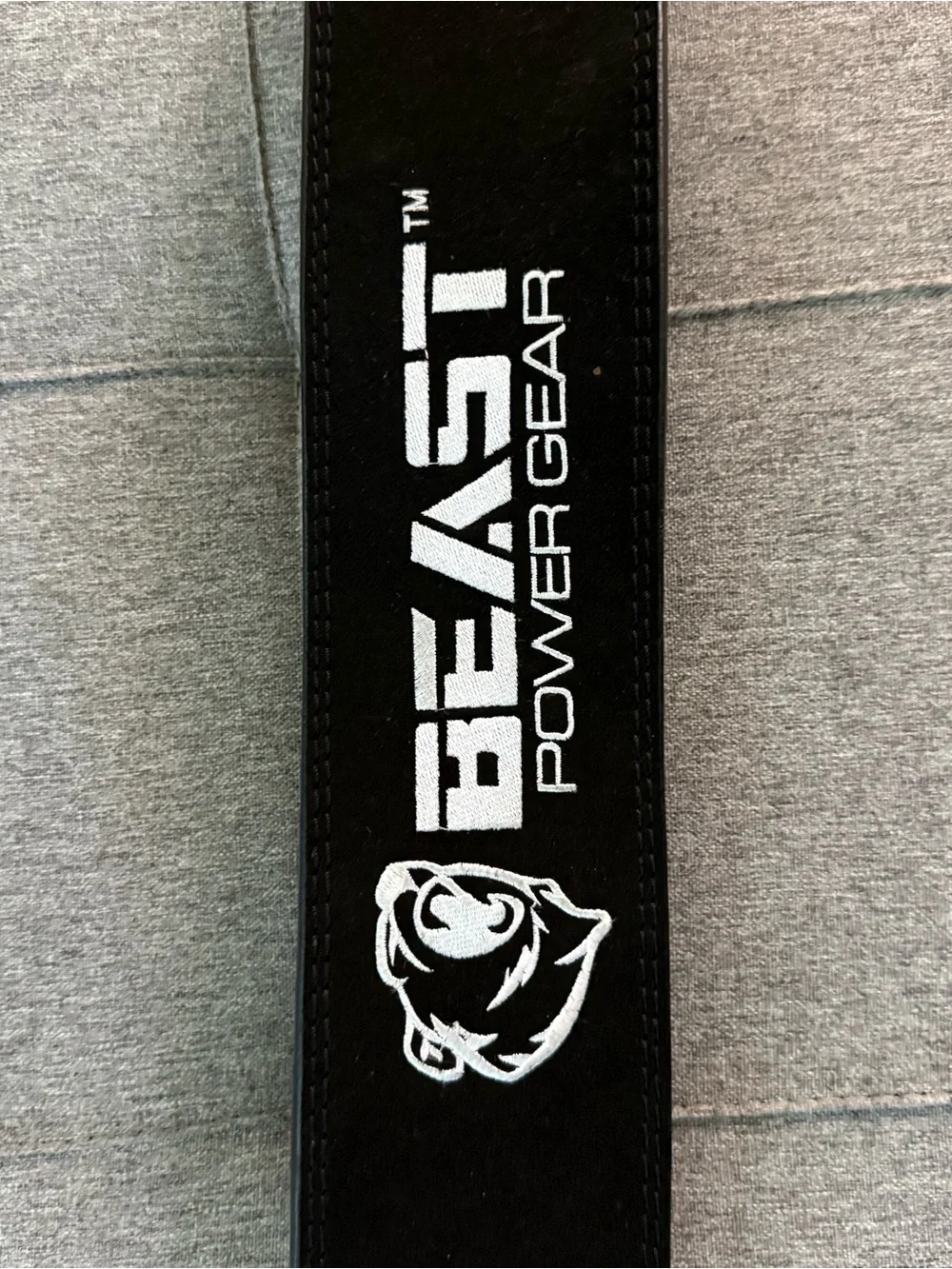 Black Weightlifting Belt